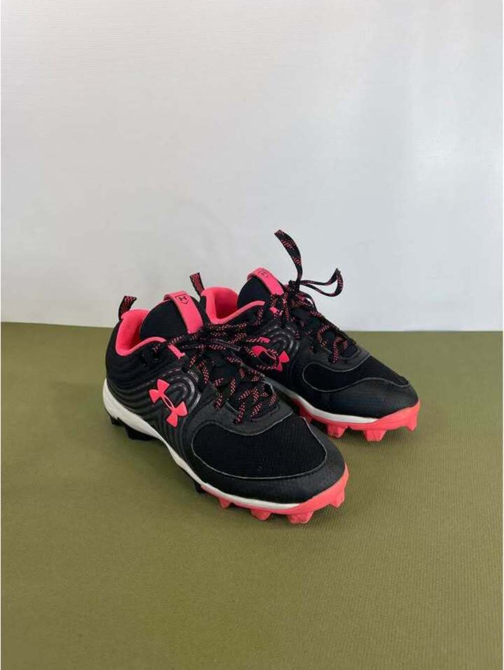 Under Armour Youth Glyde RM Baseball Softball Cleats Black Pink Size 2Y